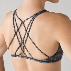 Lululemon free to be zen bra